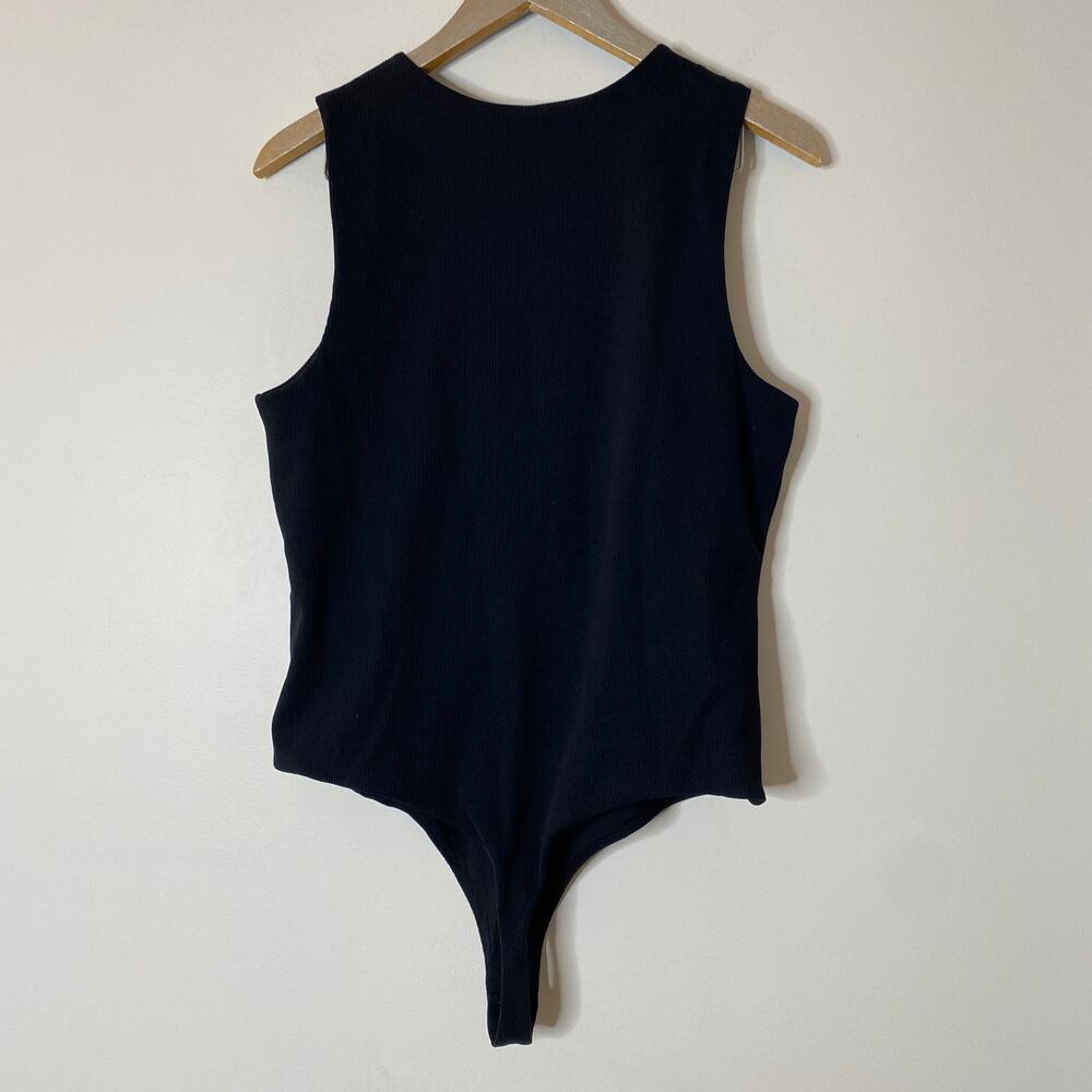 NUUDS Black Ribbed Crew Tank Bodysuit Size XL - Picture 9 of 10